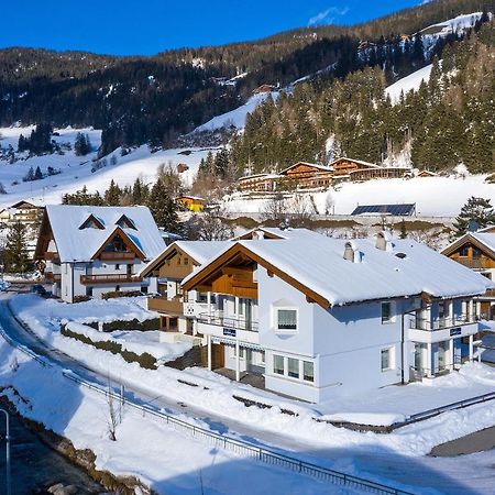 Appartments Lercher Irma San Candido Zewnętrze zdjęcie