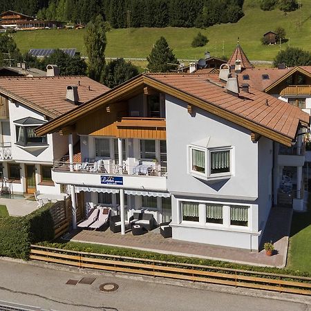Appartments Lercher Irma San Candido Zewnętrze zdjęcie