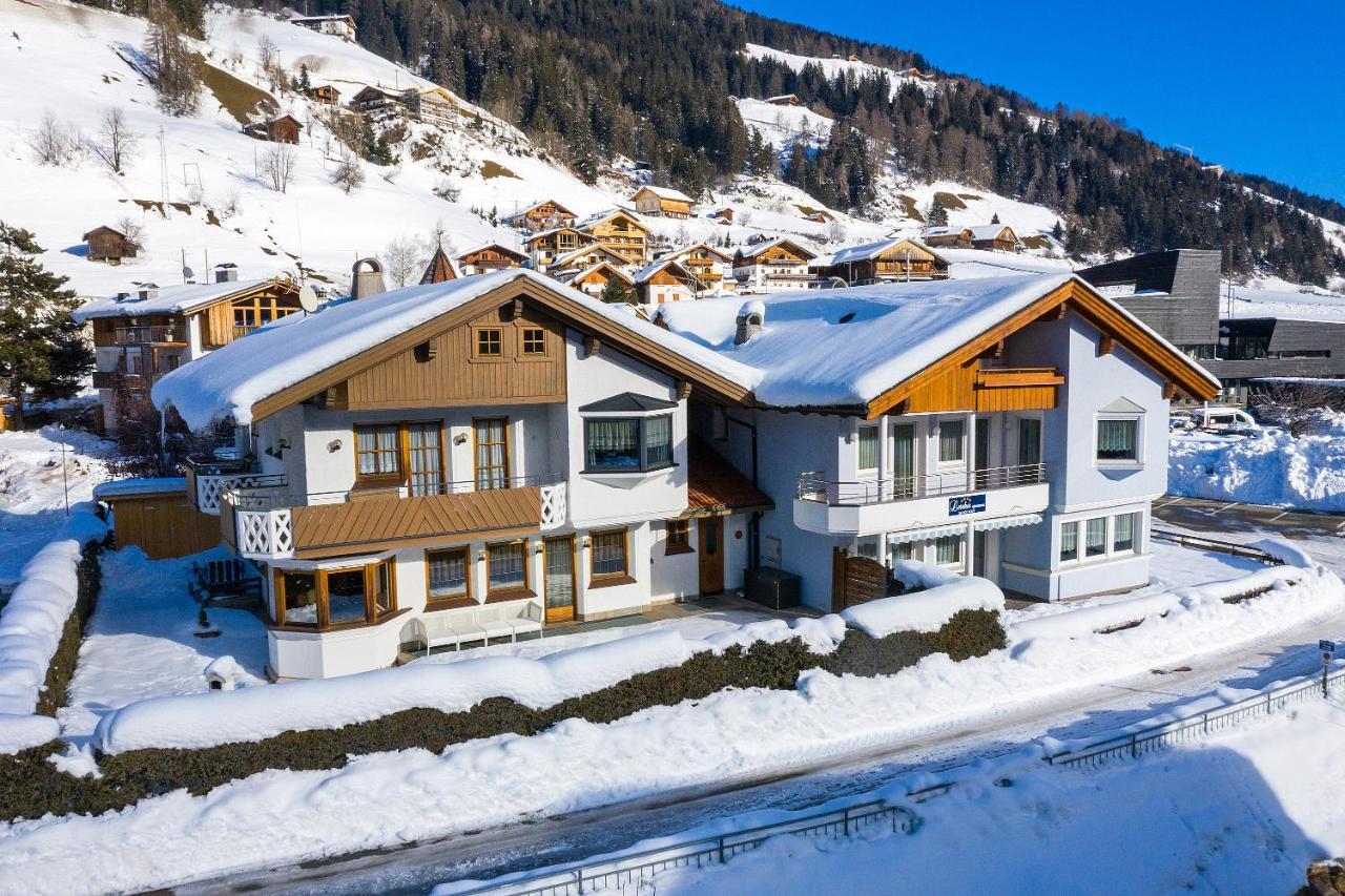 Appartments Lercher Irma San Candido Zewnętrze zdjęcie