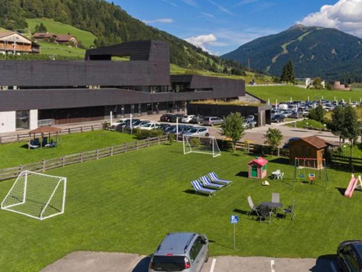 Appartments Lercher Irma San Candido Zewnętrze zdjęcie